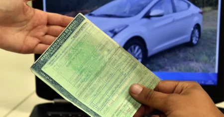 Carro de leilão têm documento? Como regularizar um veículo de leilão?